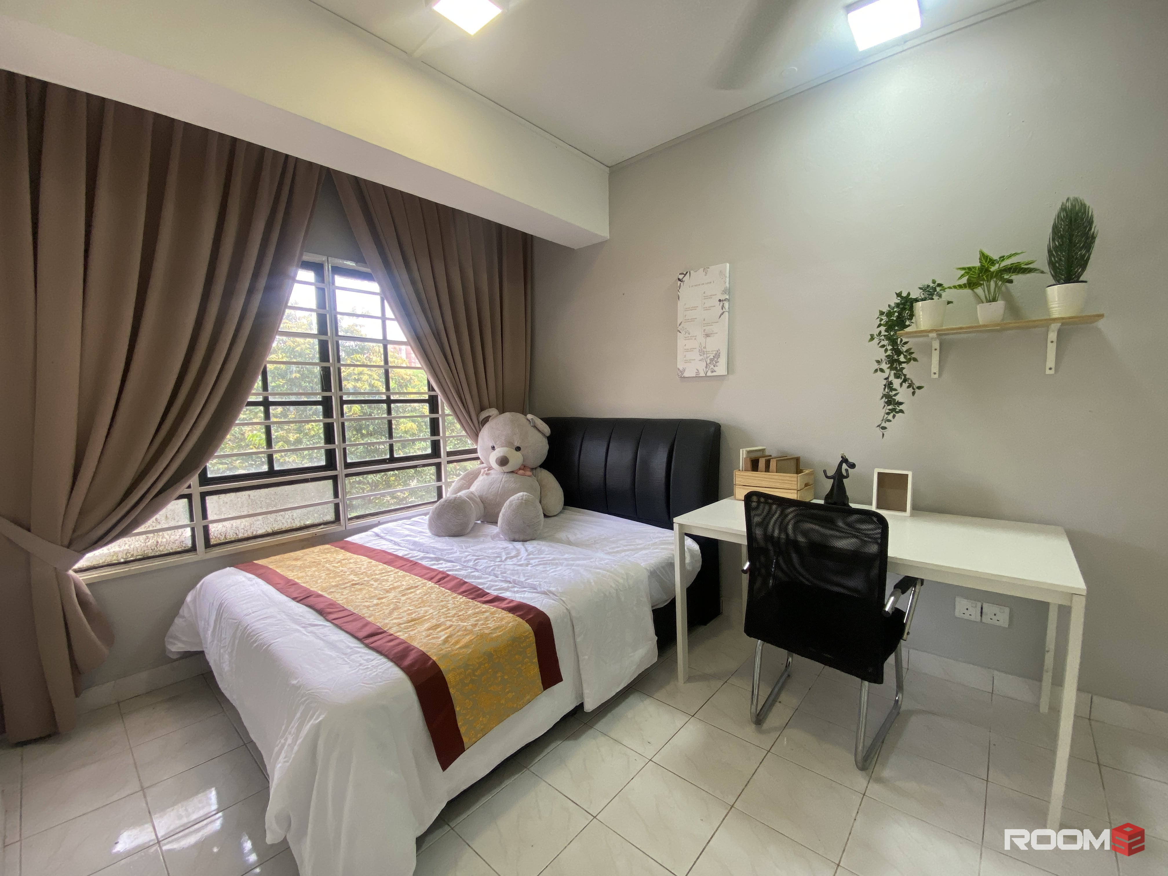 MRT Taman Midah LRT Salak Selatan Shuttle Bus Preferred Room @Iconix Co-Living