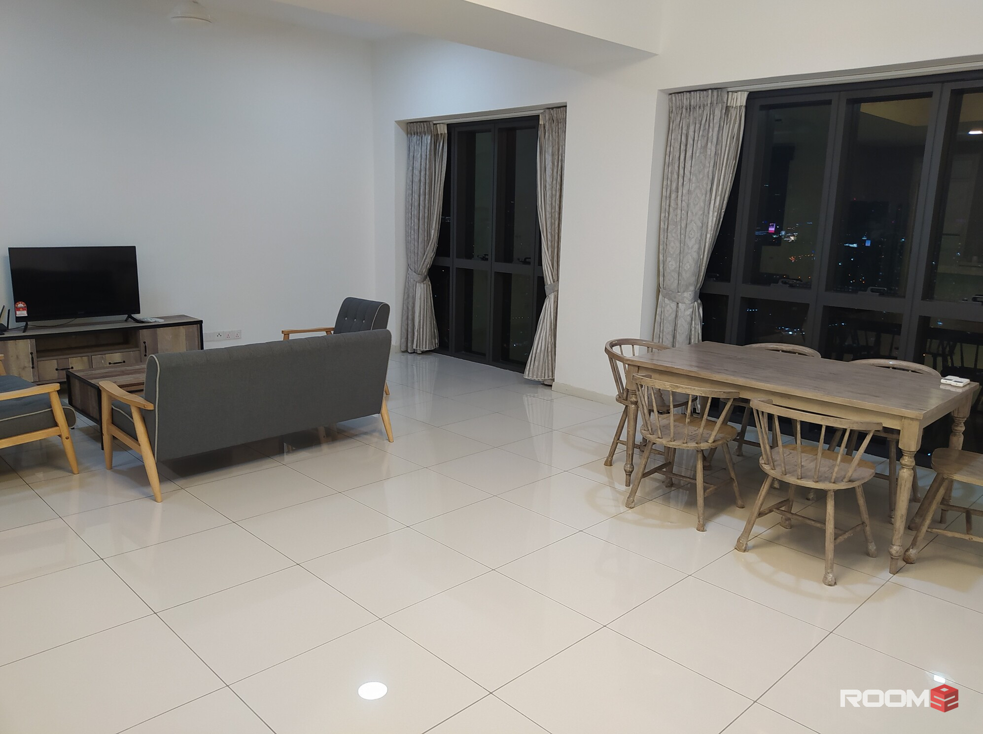 Master Bedroom For Rent at Icon City, Petaling Jaya