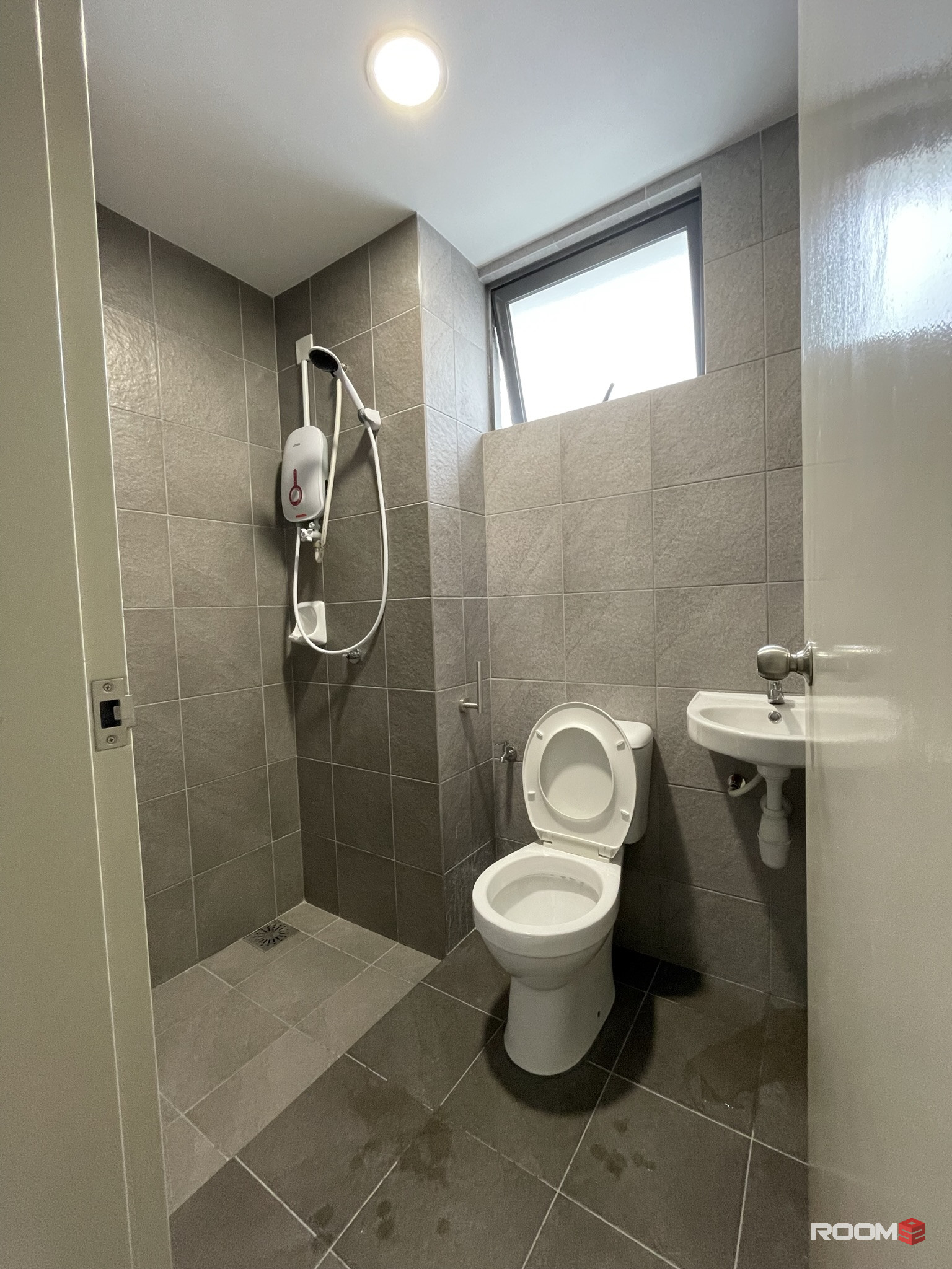 Available Room to Rent in Sentul All Female