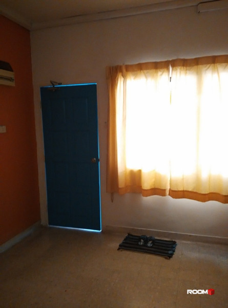 SS15 Furnished Room with private bathroom near Subang Square walk to LRT SS 15, Alpha, Inti i