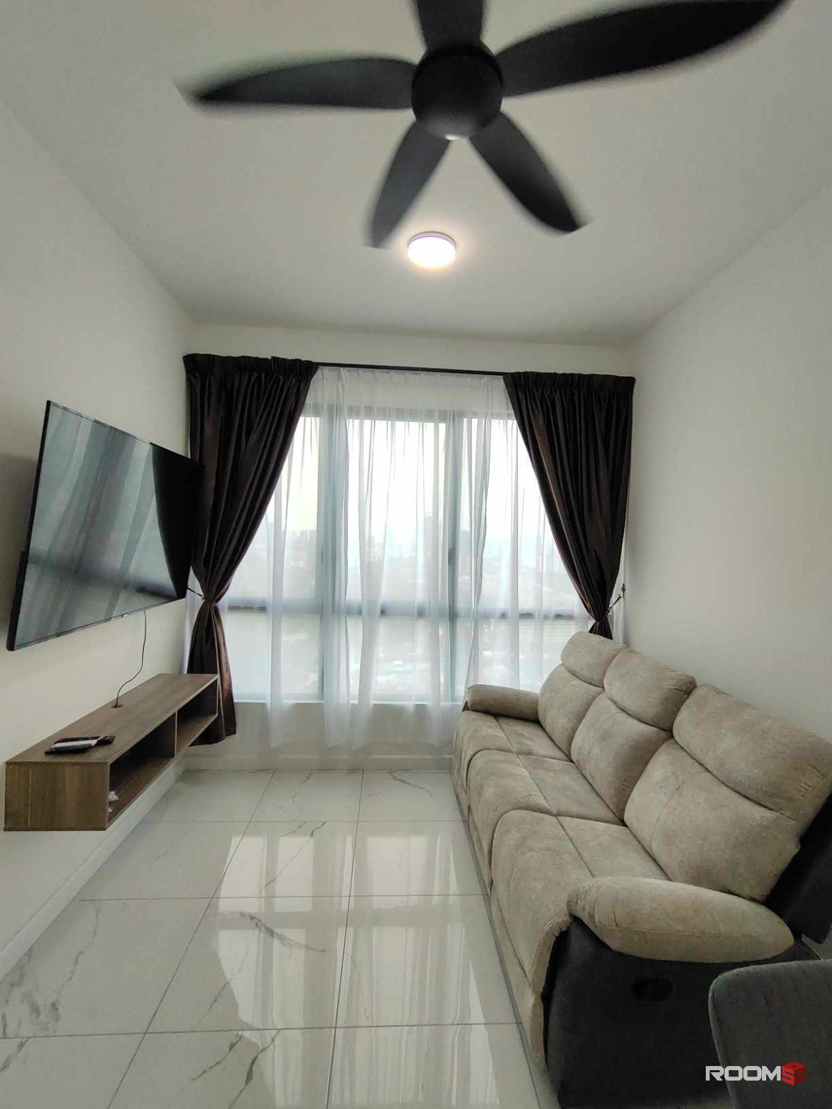 Cubic Botanical Fully furnished (Wi-Fi provided) with a breathtaking city view (Bangsar South)
