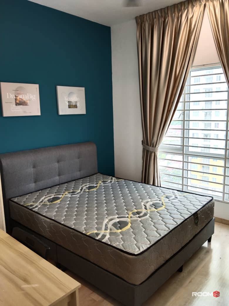 🏠 Master Room @ THE HOLMES RESIDENCE, BANDAR TUN RAZAK, CHERAS KL.