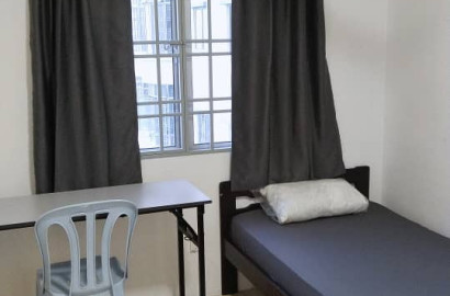 [👩🏻UCSI Female Students Unit] 🏠Middle Room @Angkasa Condominiums, Cheras