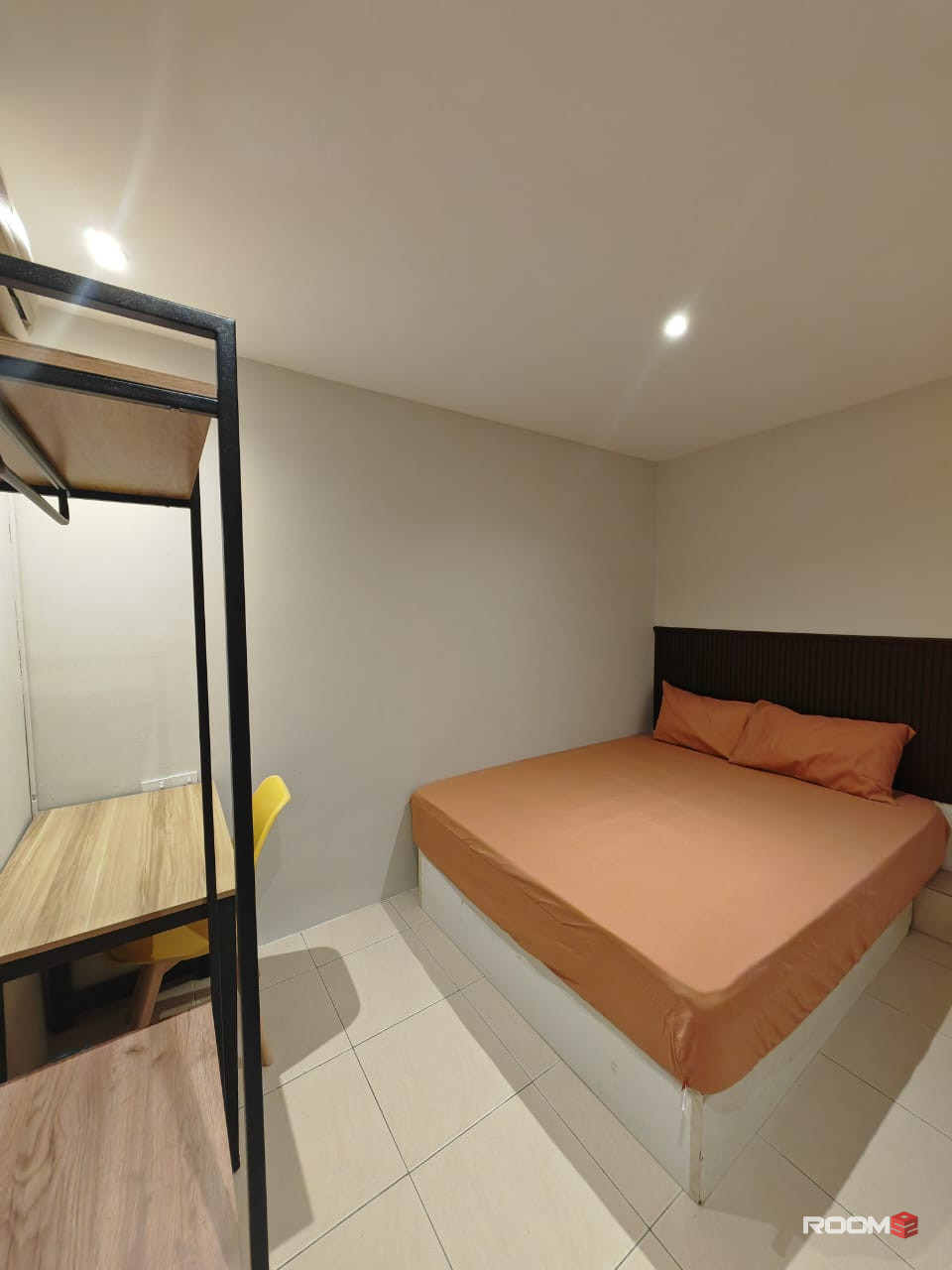 KUCHAI LAMA, SUNRISE INN COLIVING ROOM TO RENT, ZERO DEPOSIT