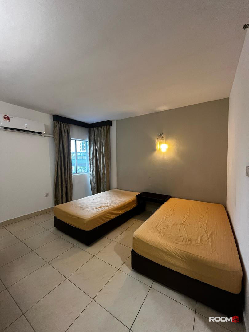 COZY PRIVATE ROOM FOR RENT IN JB