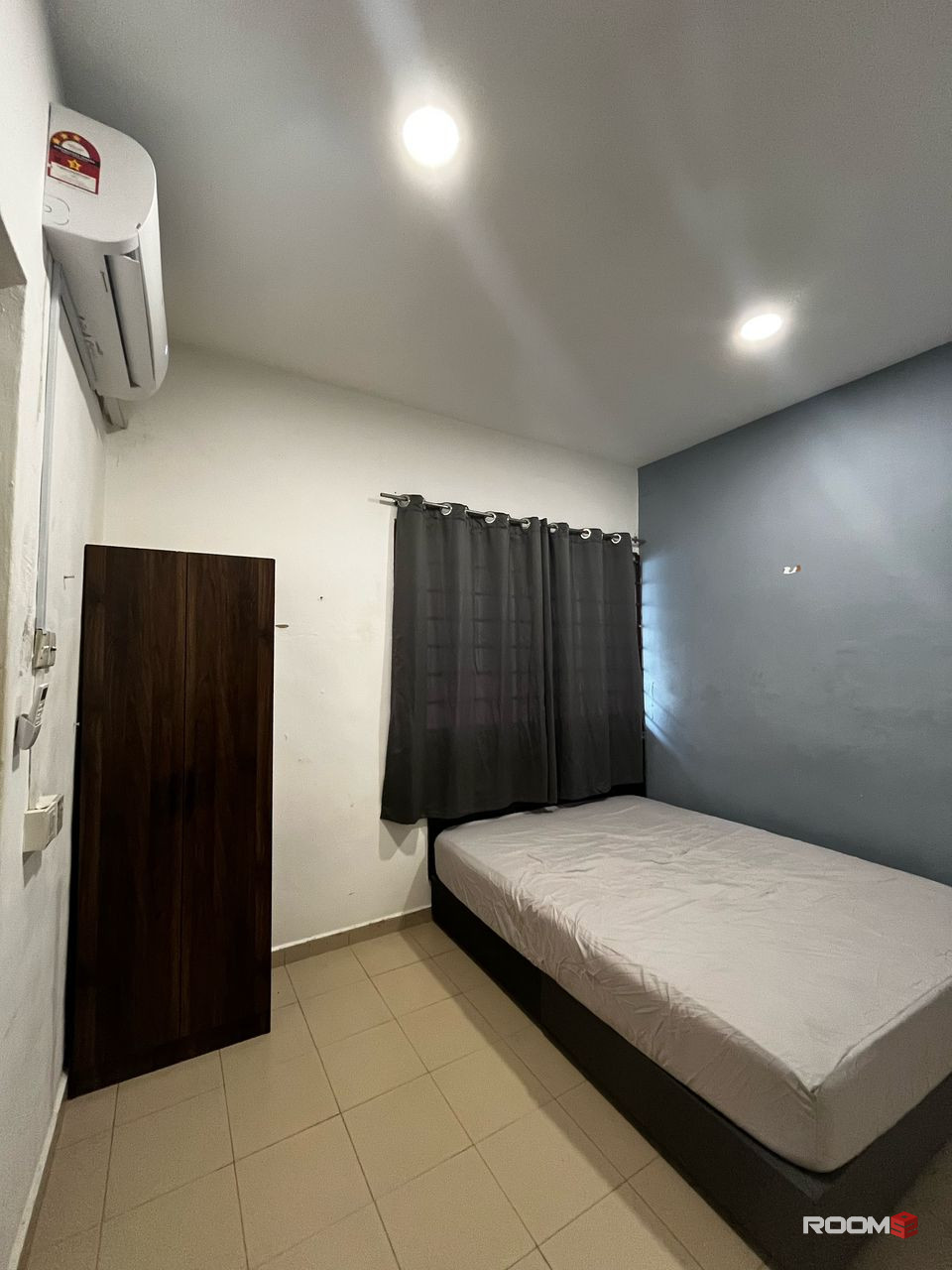 BILIK MASTER PRIVATE TOILET UNTUK DISEWA