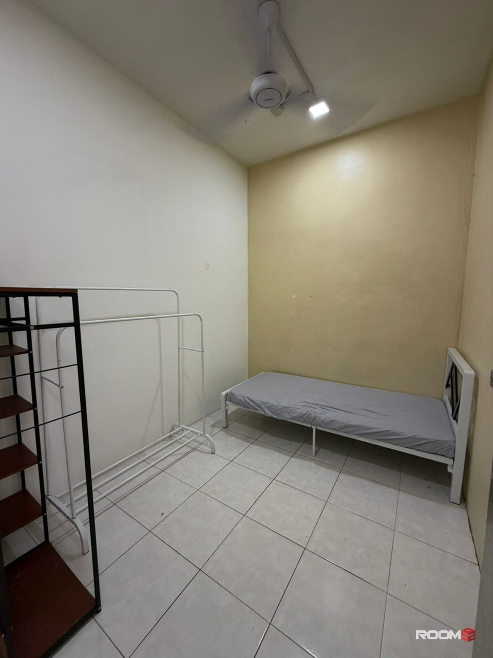 🙋‍♂️MALE ONLY🙋‍♂️KOTA KEMUNIG @BUKIT RIMAU SINGLE ROOM FOR RENT🏠