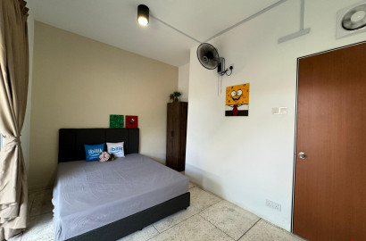 🔥1 KM to CIQ 🔥| SUPER easy commute😎 🌟Affordable, cozy & perfect room for Singapore workers🌟