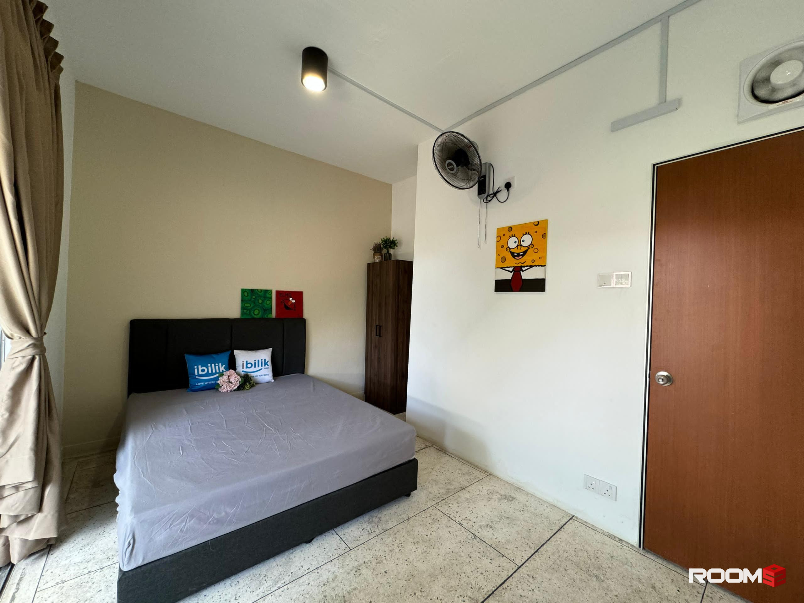 🔥1 KM to CIQ 🔥| SUPER easy commute😎 🌟Affordable, cozy & perfect room for Singapore workers🌟