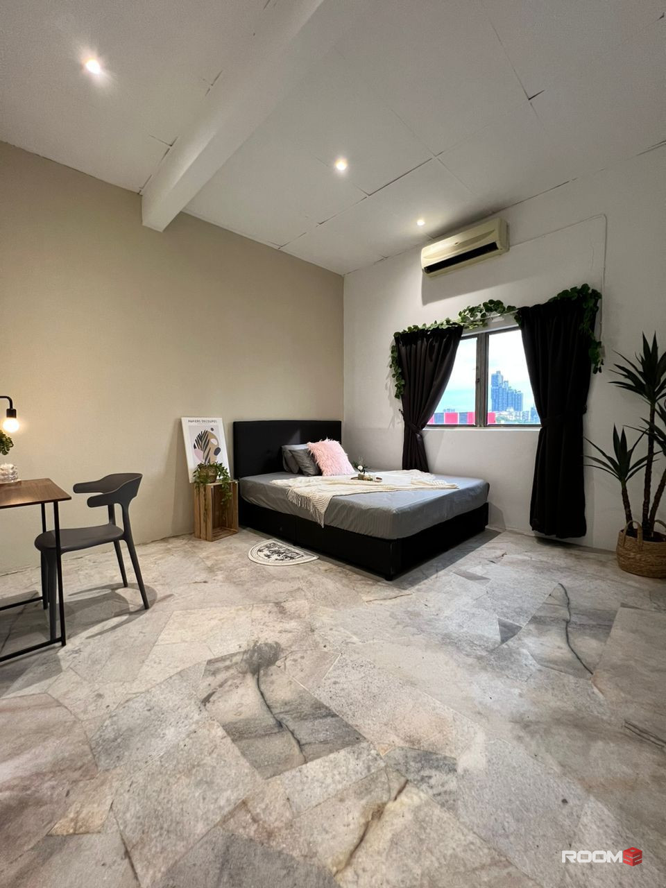 Zero Deposit ✨Move In✨MasterRoom@CasaVilla SS3📍PJ21,Kelana Jaya