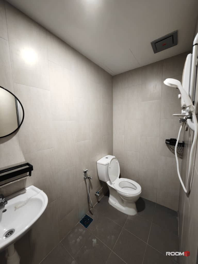 SUPER COZY ROOM IN SETAPAK CENTRAL💯. COME WITH 0 DEPOSIT✨, IMMIDIATELY MOVE IN🔥