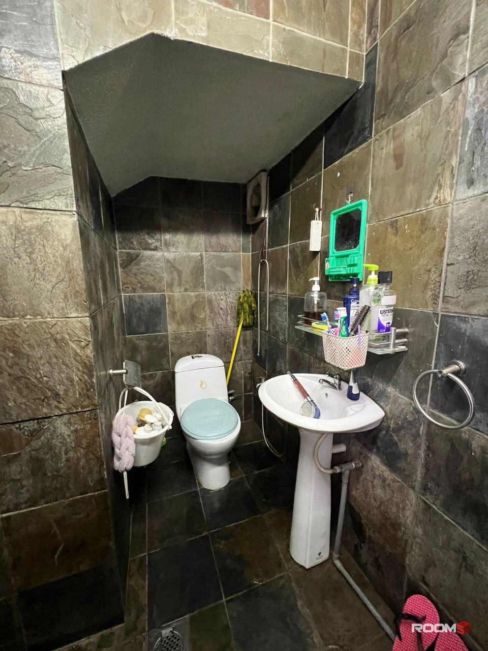 Zero Deposit Room at Petaling Jaya📍 Free High Speed Wifi🌐 Move-In Immediately💥