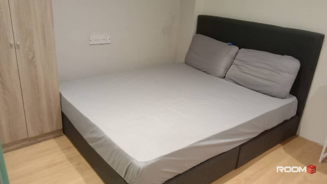 10 min to kl Sentral💥❗. 0 deposit room in Pasar seni. 5 min walk to station🚎. Open for all races❗💥