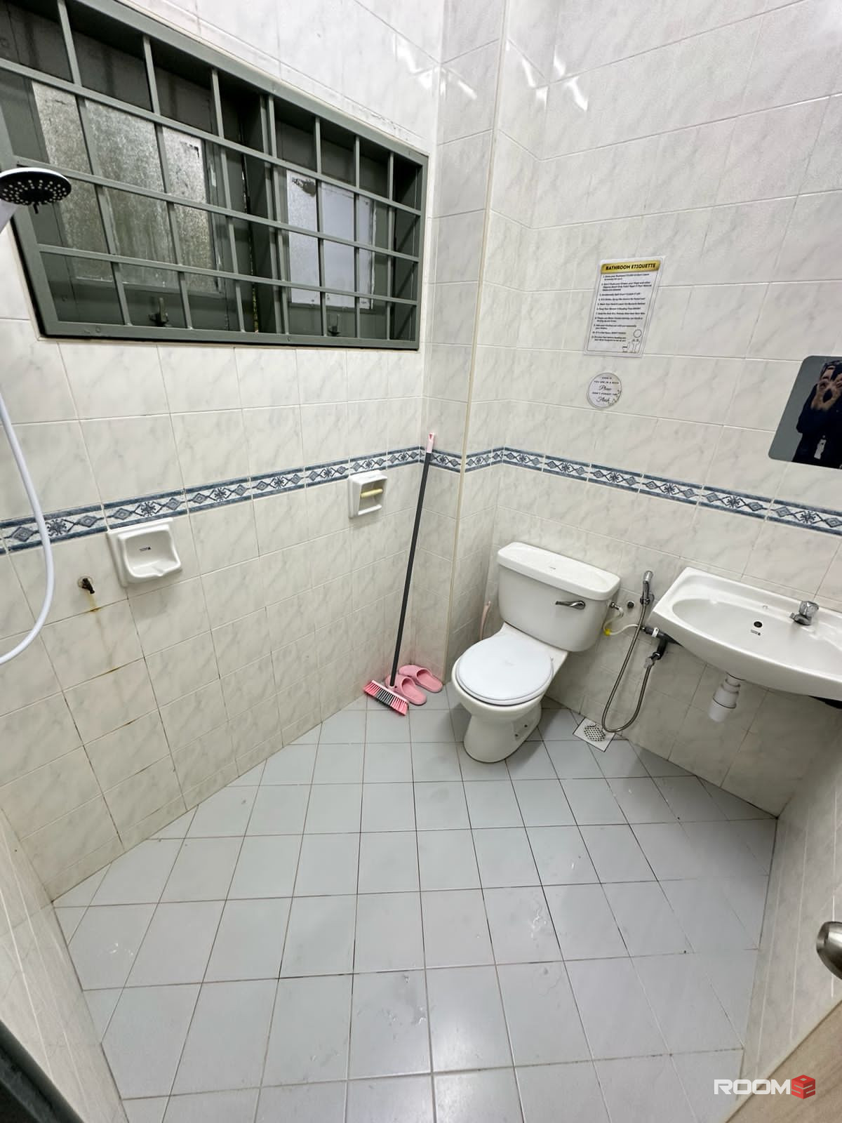 ‼️RM 1 FIRST MONTH RENTAL‼️ Aircond ❄️ | Furnished 🛏️ | 5 Mins to LRT 🚉 | Zero Deposit