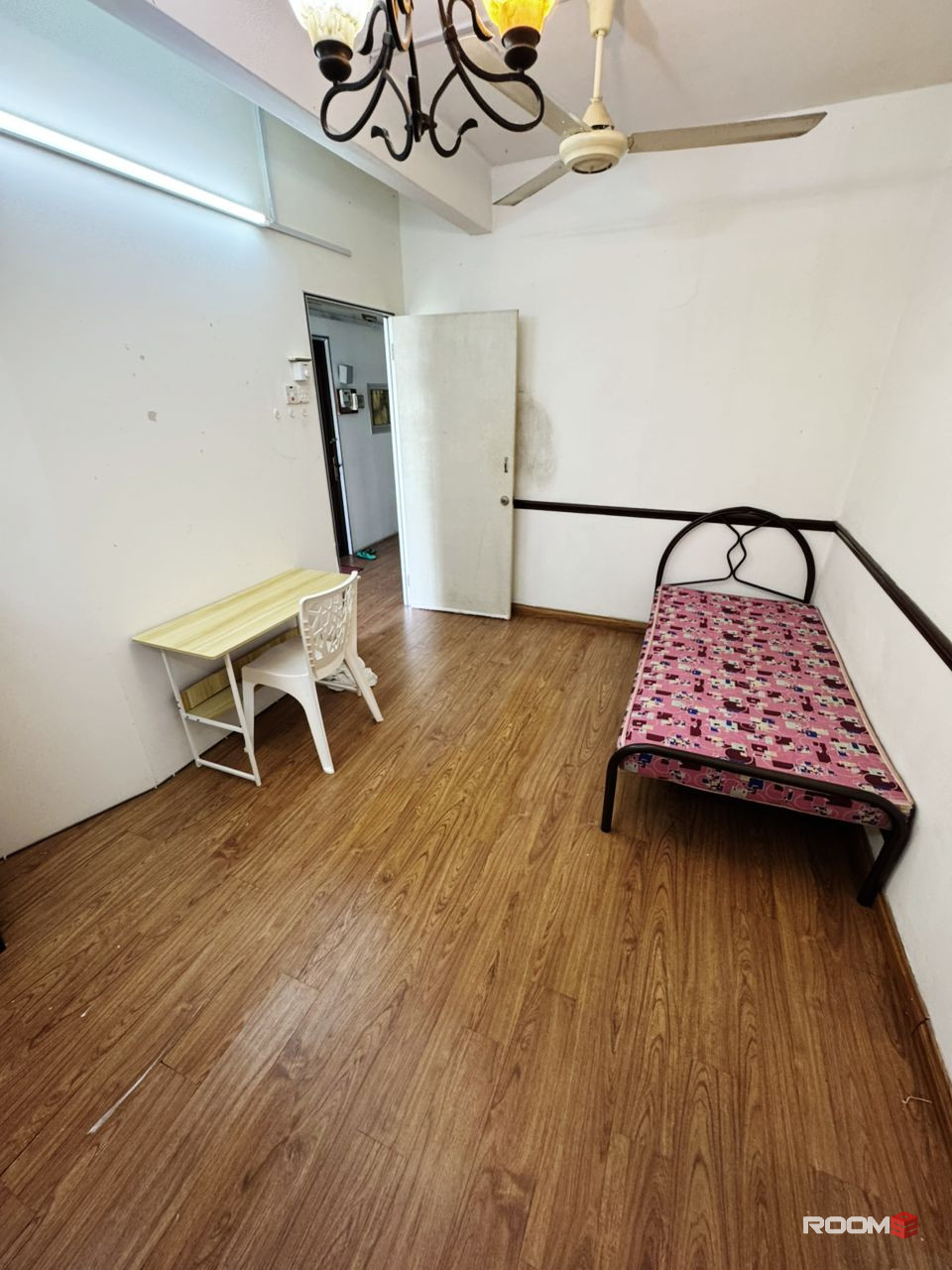 ‼️RM 1 FIRST MONTH RENTAL‼️ Aircond ❄️ | Furnished 🛏️ | 5 Mins to LRT 🚉 | Zero Deposit