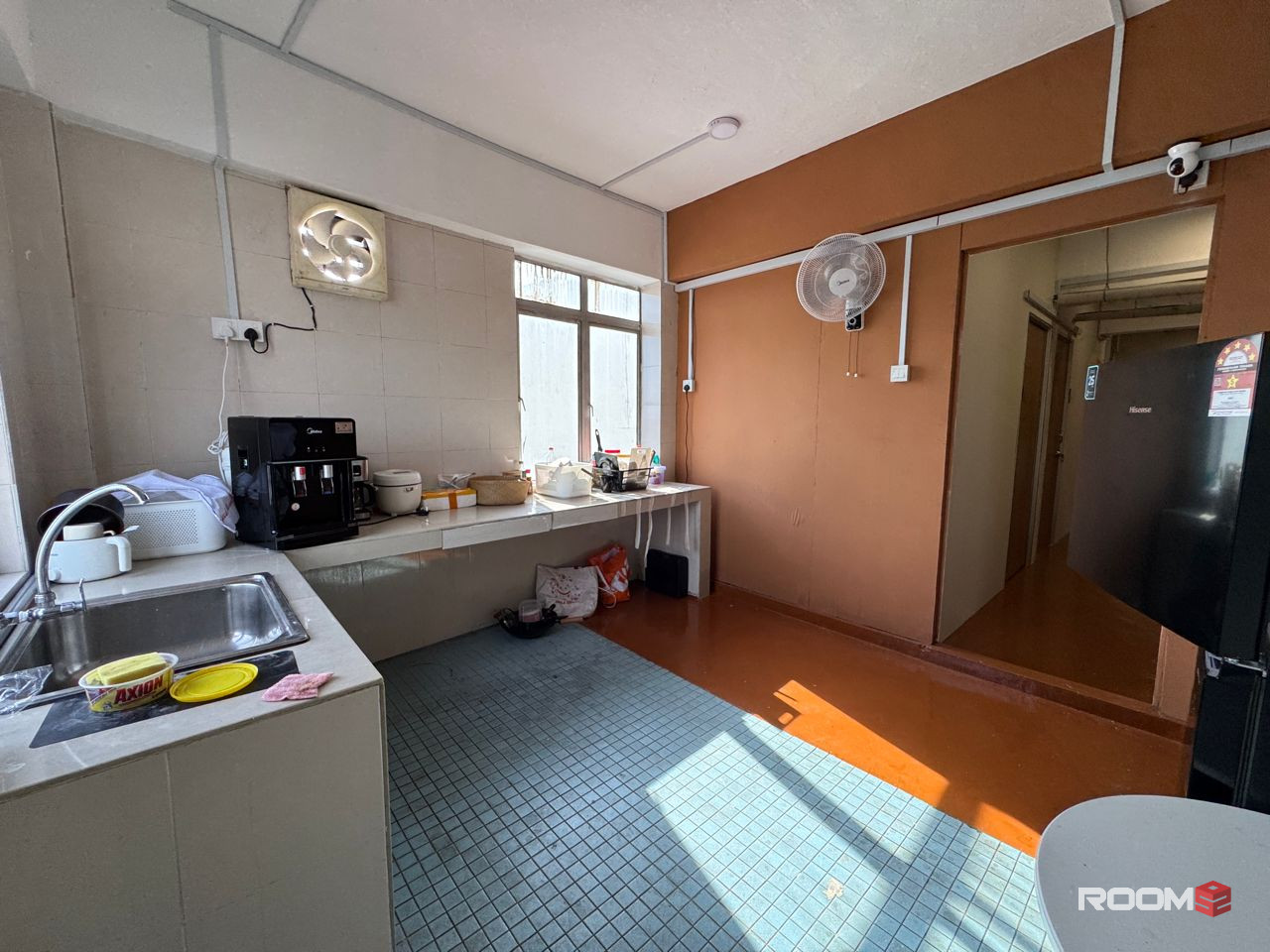 single bedroom at Seri Kembangan 💯 | 9 mins walk to MRT SERDANG JAYA 🚄