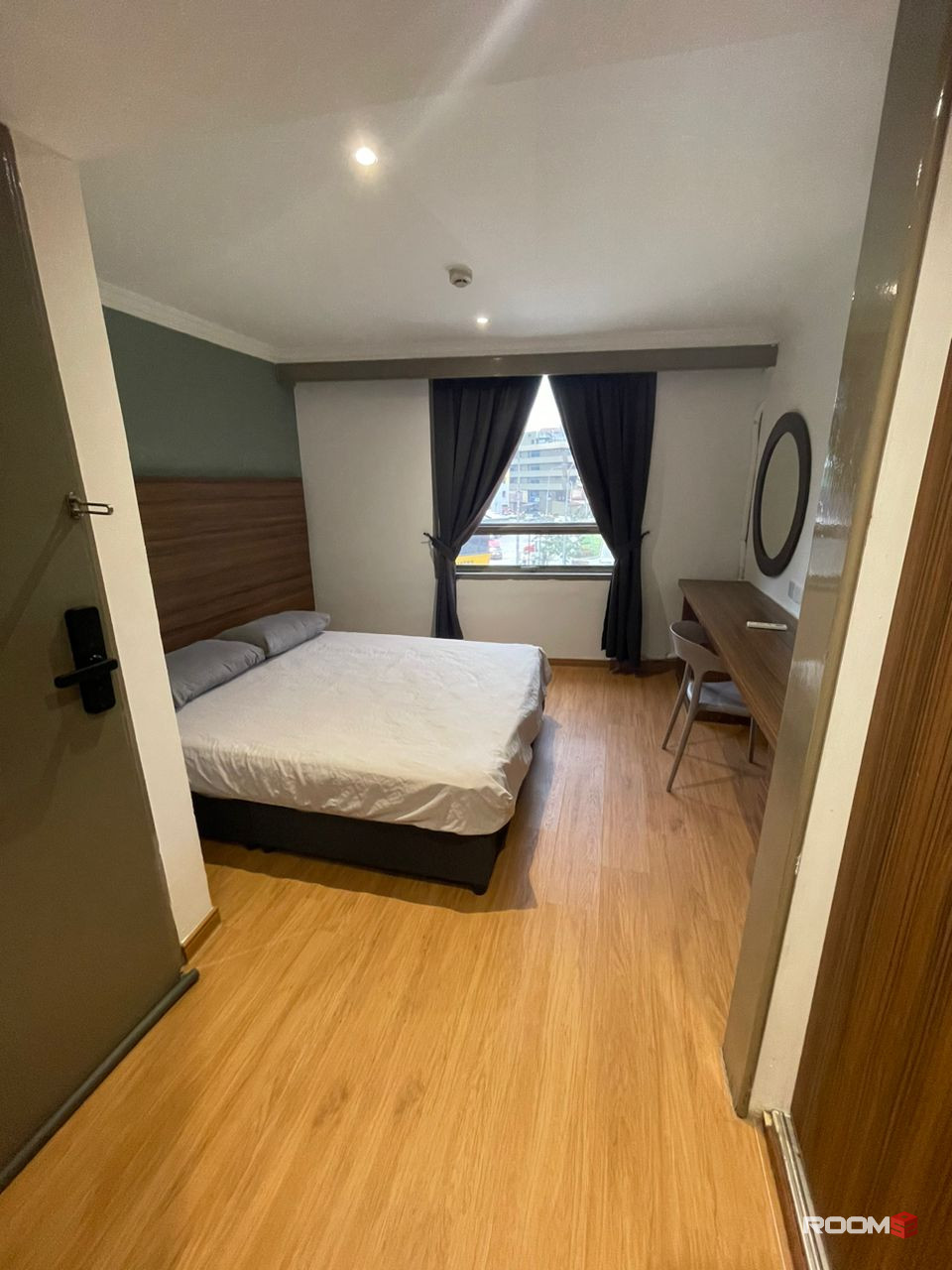 0 DEPOSIT ROOM IN CHOW KITCOME WITH 0 DEPOSIT. ❗ NEAR TO MONORAIL🚎