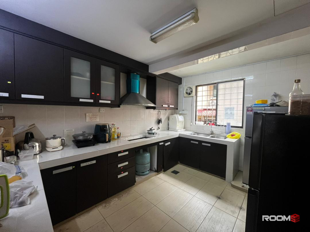 SUPER CONVINIENCE ROOM IN BUKIT JALIL ALAM SUTERA STATION🚎💨. 0 DEPOSIT NEARBY PAVILION BUKIT JALIL💯