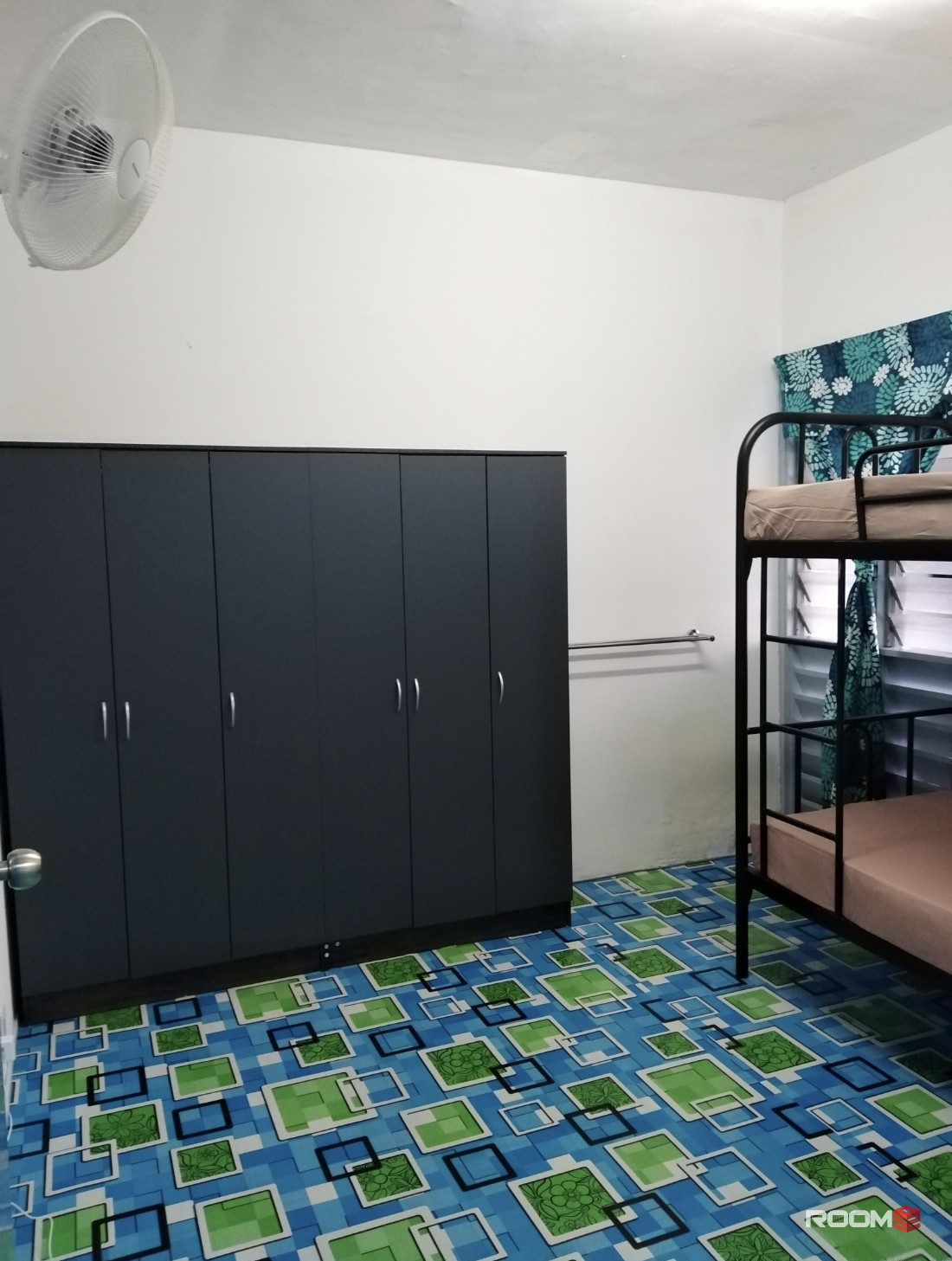 No Contract - 1st floor