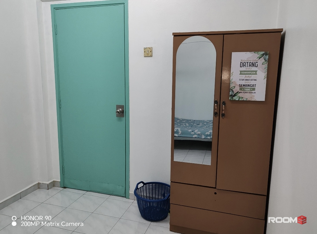 No Contract - 1st floor
