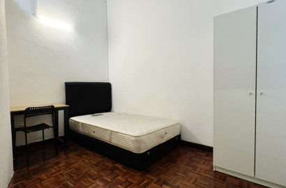0 Deposit ✅ Budget room at Bandar Utama🏡 Move-In Immediately💥