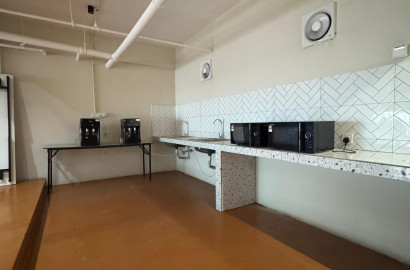 JULY PROMOTION FOR STUDENT 0 DEPOSIT ROOM💯. NEAREST TO UNIKL MIIT🤩 13 MIN WALK ✨🚶
