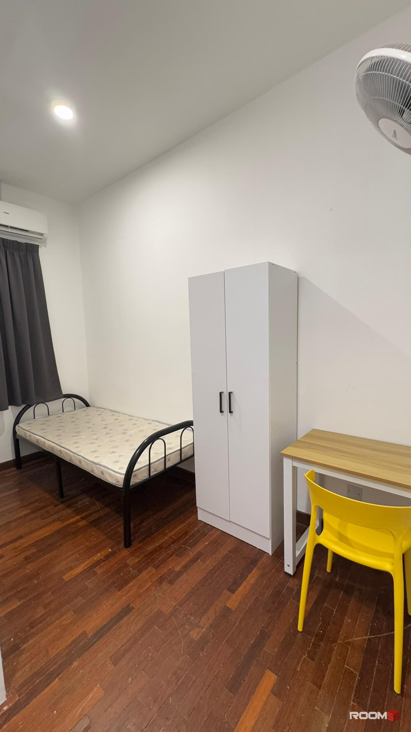 Budget room at Bukit Rimau🏡 0 Deposit💸 Move-In Immediately⚡
