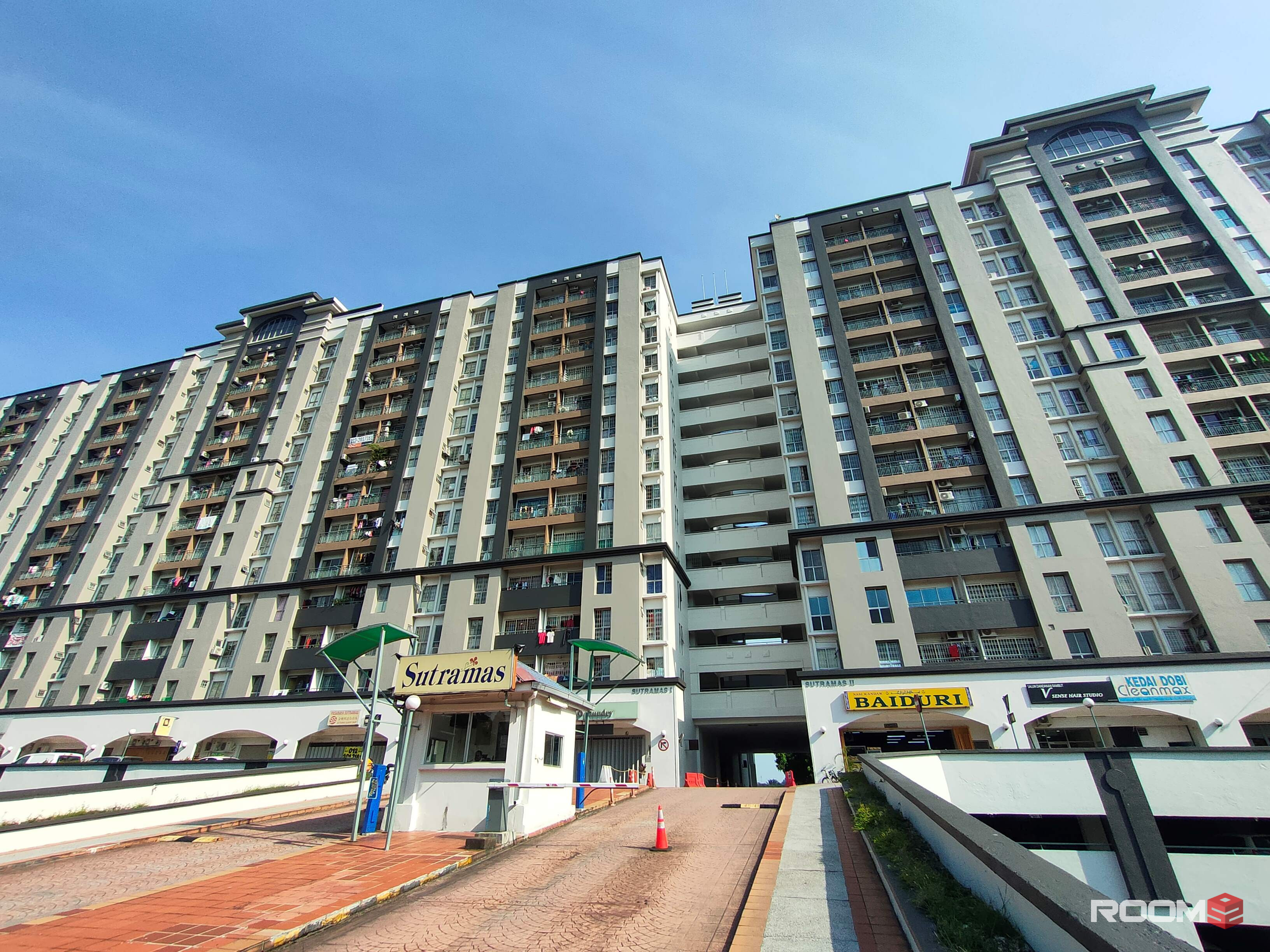Puchong Jaya Sutramas Condo Masterbedroom, Walk to LRT IOI Puchong Jaya