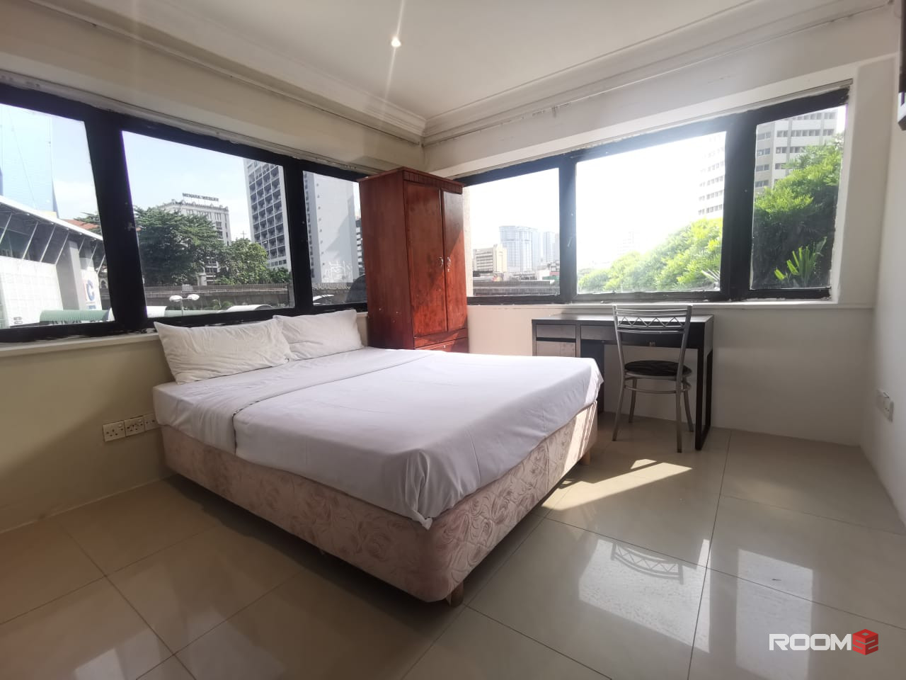 Renting A Nice & Privacy Room in Bukit Bintang Near LRT Station