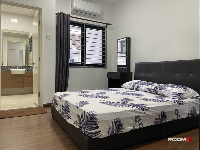 3 Sty Super Link @ Lake Fields, Sg Besi, TBS, Fully Furnished With Air-Cond