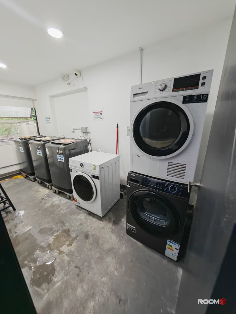 🤩 DECEMBER PROMOTION🔥COZY ROOM FOR RENT IN KL🏠 ATTACHED BATHROOM WITH 0 DEPOSIT💥