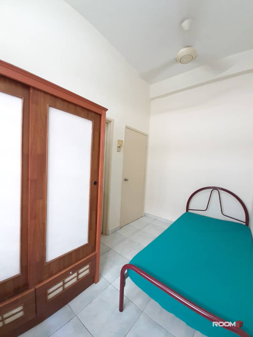 Single Room at Seremban, Bilik Sewa Bukit Chedang {Free Utility} KTM, Palm Mall, KPJ (Area, Offer, Unit, Landmark)