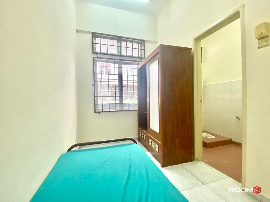 SINGLE ROOM AT SEREMBAN 2, BILIK SEWA BUKIT CHEDANG (FEMALE){FREE UTILITY} KTM, PALM MALL, KPJ (AREA, OFFER, UNIT, LANDM