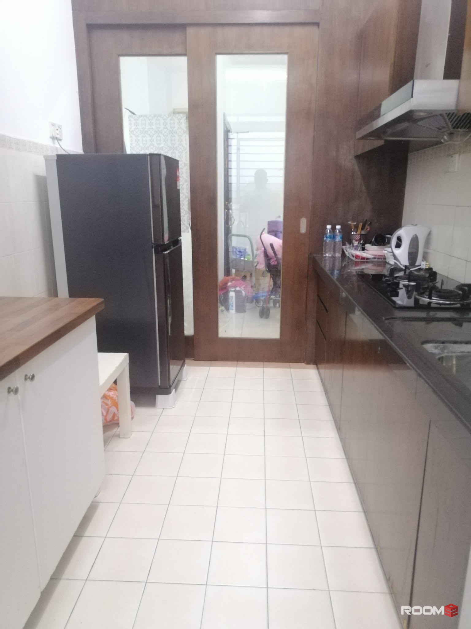 FEMALE MASTERBED AVAILABLE AT PELANGI UTAMA CONDO