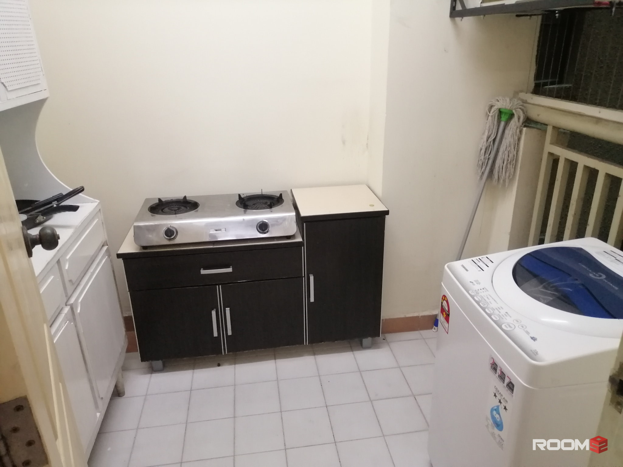 FEMALE MASTERBED AVAILABLE AT PELANGI UTAMA CONDO