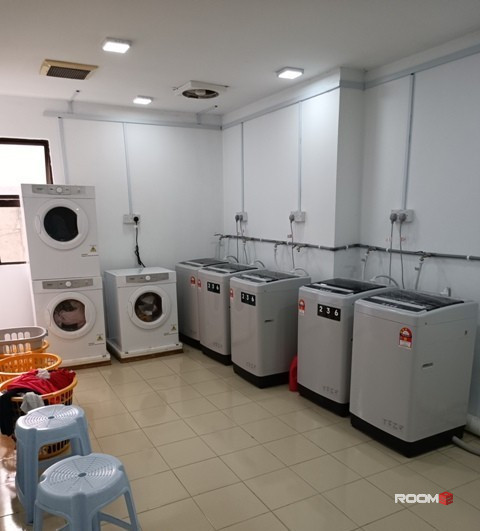 Hotel Room Rent : Zero Deposit, Private Master Room, Attached Bathroom, Non-Sharing, Nearby LRT Station, IOI Boulevard,