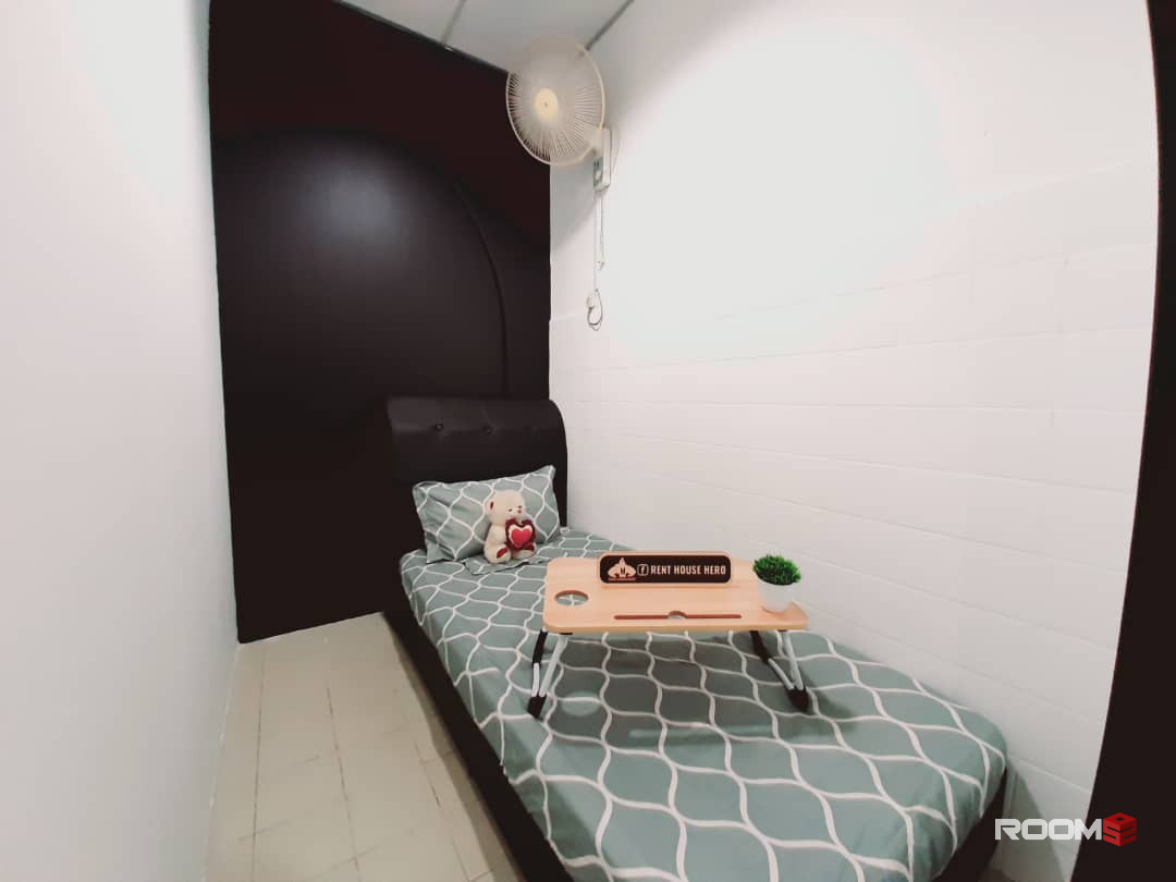 SINGLE ROOM AT SEREMBAN, BILIK SEWA TAMAN UJONG {FREE UTILITY} BLOSSOM, KK SEREMBAN, HOSPITAL (AREA, OFFER, UNIT, LANDMA