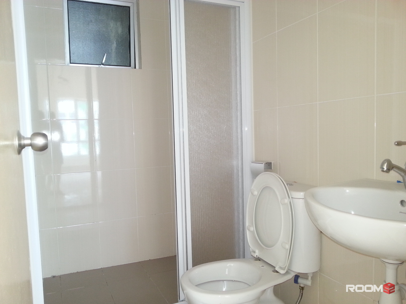 Master Room Ready To Move @ OUG Parklane