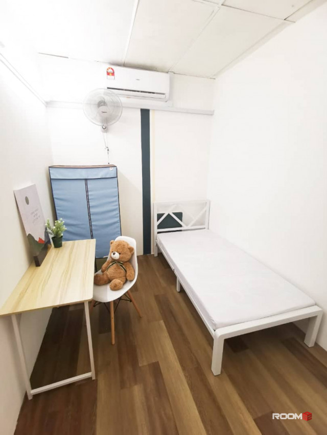 Fantastic location of SS2, Petaling Jaya! 🌟 Low Deposit Bandar Utama 12 Single Room To Rent With WiFi! 🌐💻