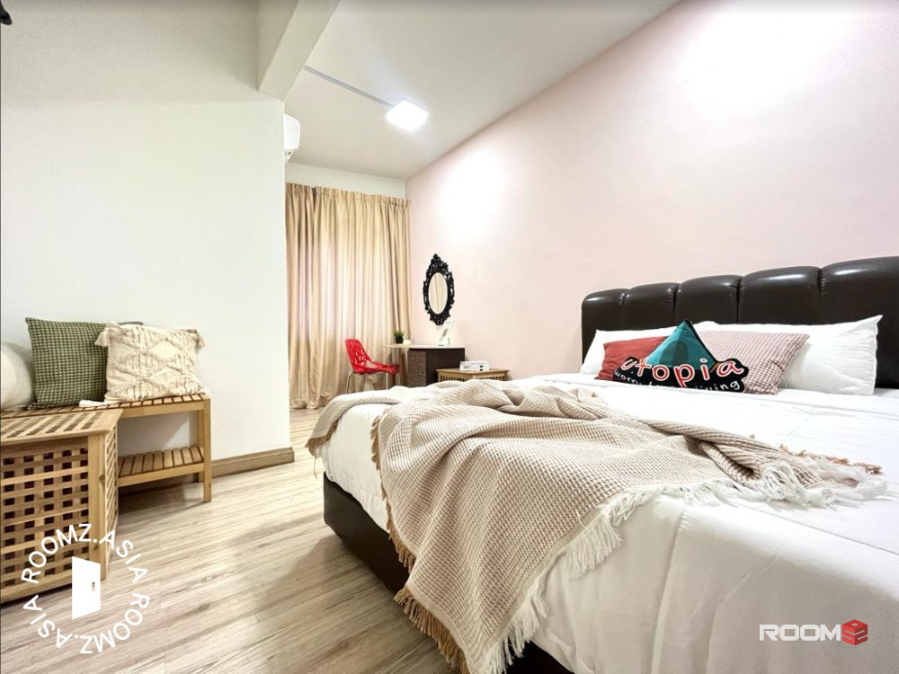 Very Near LRT And MRT Hotel Master Room At Bukit Bintang KL CITY CENTRE