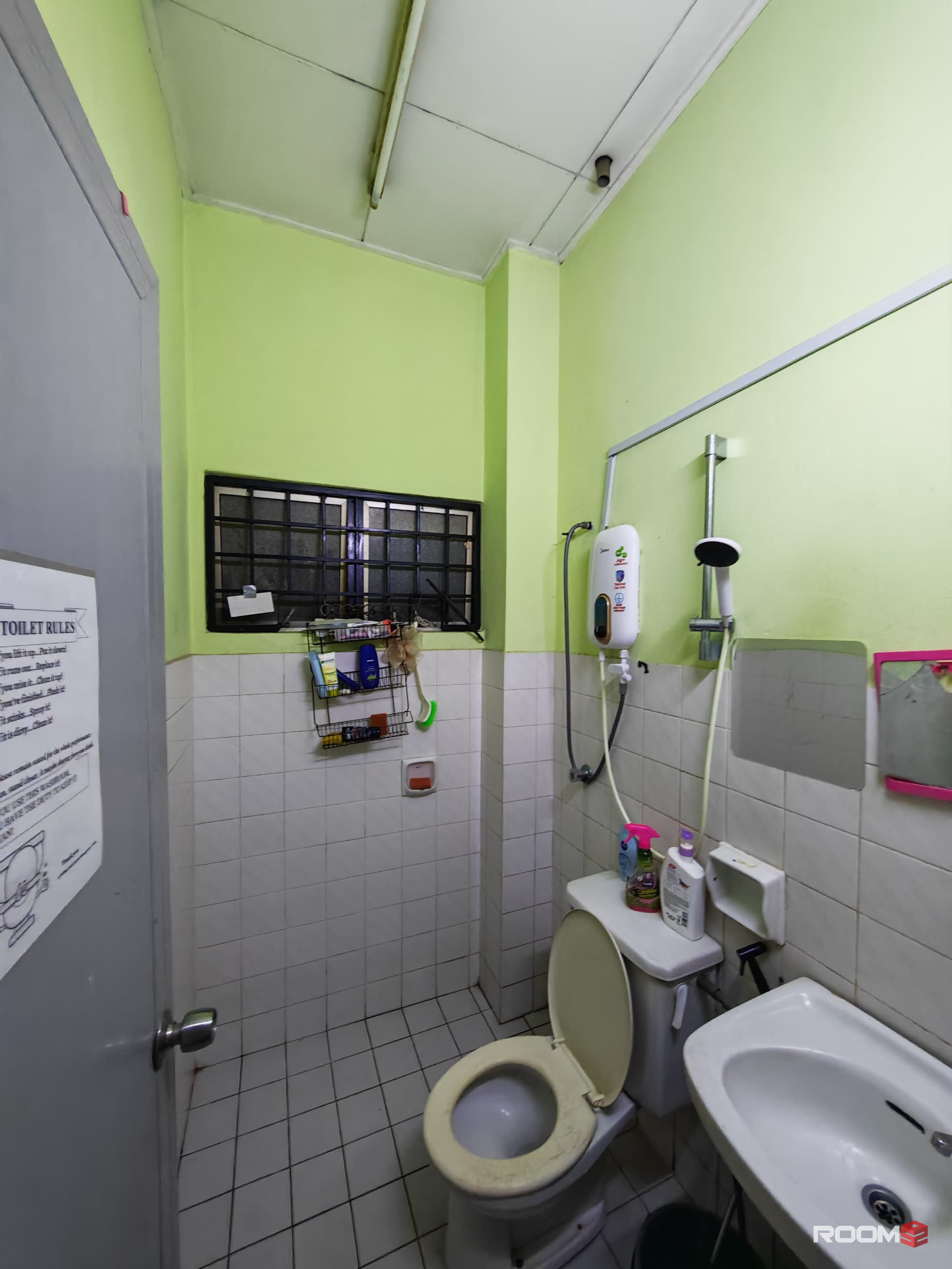 🤩ROOM FOR RENT IN SRI PETALING‼️NEAR TO STADIUM BUKIT JALIL & LRT STATION 🚉 0 DEPOSIT✅