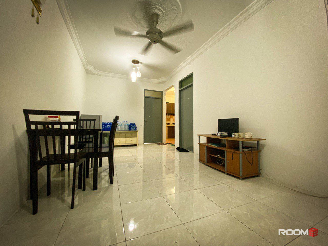 Single Room at Blok G, Mentari Court 1, Bandar Sunway