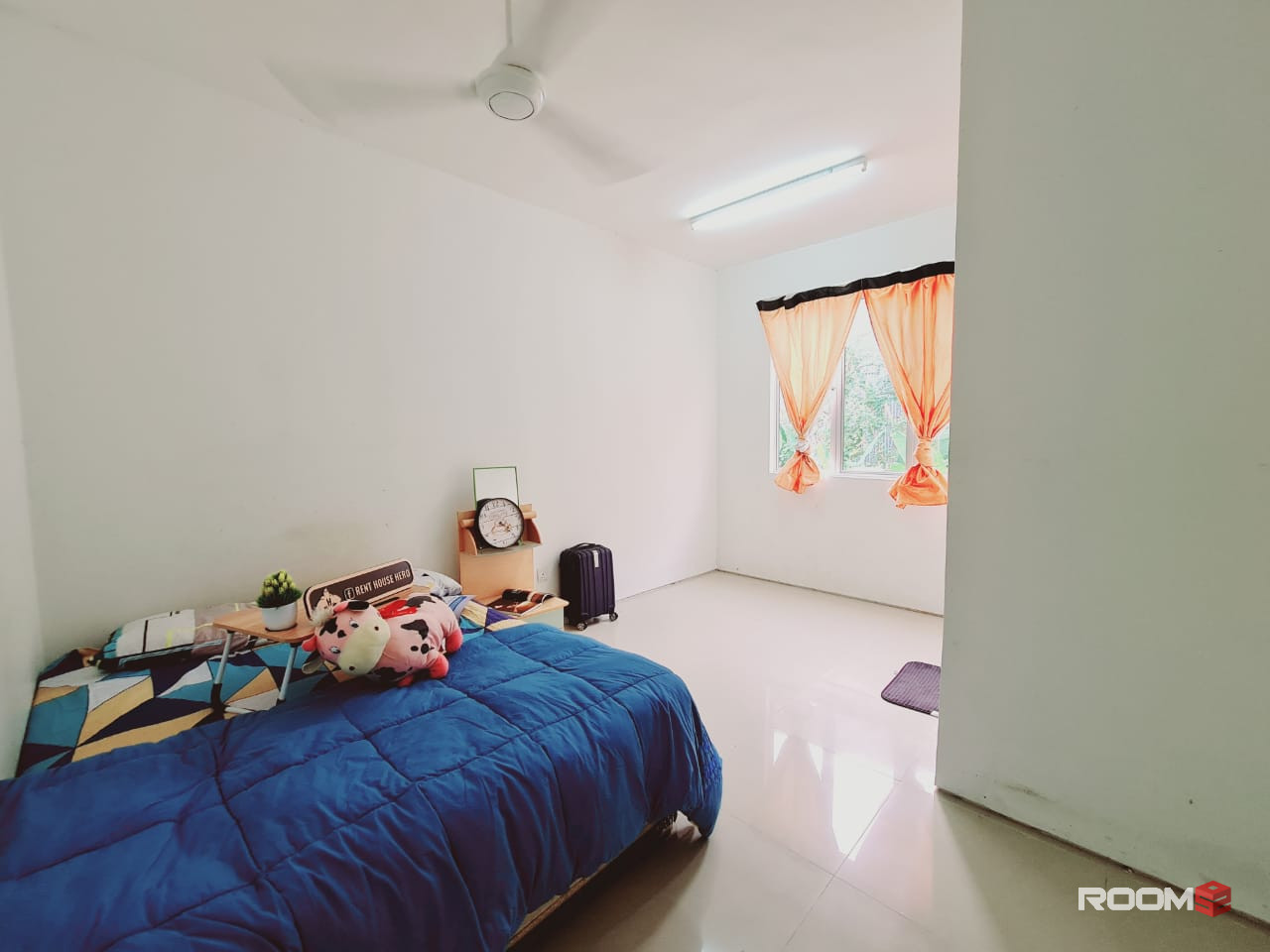Middle Room at Bangi, Selangor, Bilik Sewa Balakong [ 🔥 👉 𝐅𝐑𝐄𝐄 𝐖𝐈𝐅𝐈] Tmn Mesra Utama, Astetica, Acasa, C180