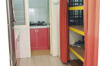 Nearby MRT/BUS Pelangi Damansara Condominium,Persiaran Surian For Rent Corner lot Nice cozy