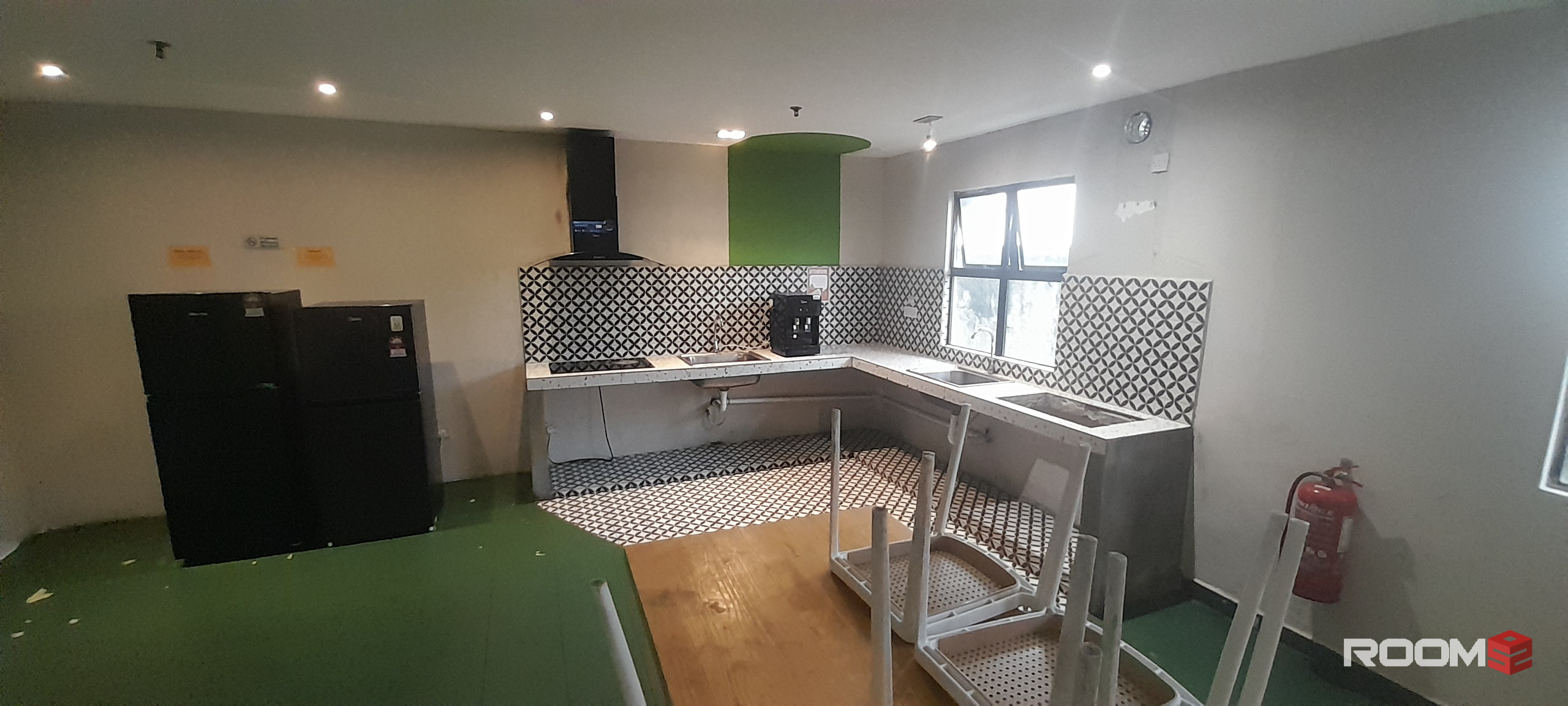 A bed room attached with bathroom in Puchong Jaya, the IOI #business park, 15min to #IOI Puchong Jaya #Rapid KL.🚄