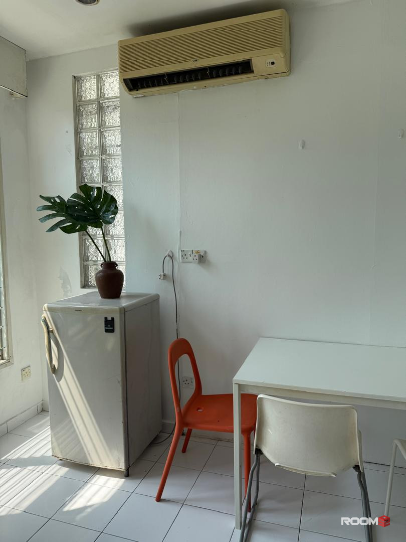 Bangsar Studio Unit for Rent
