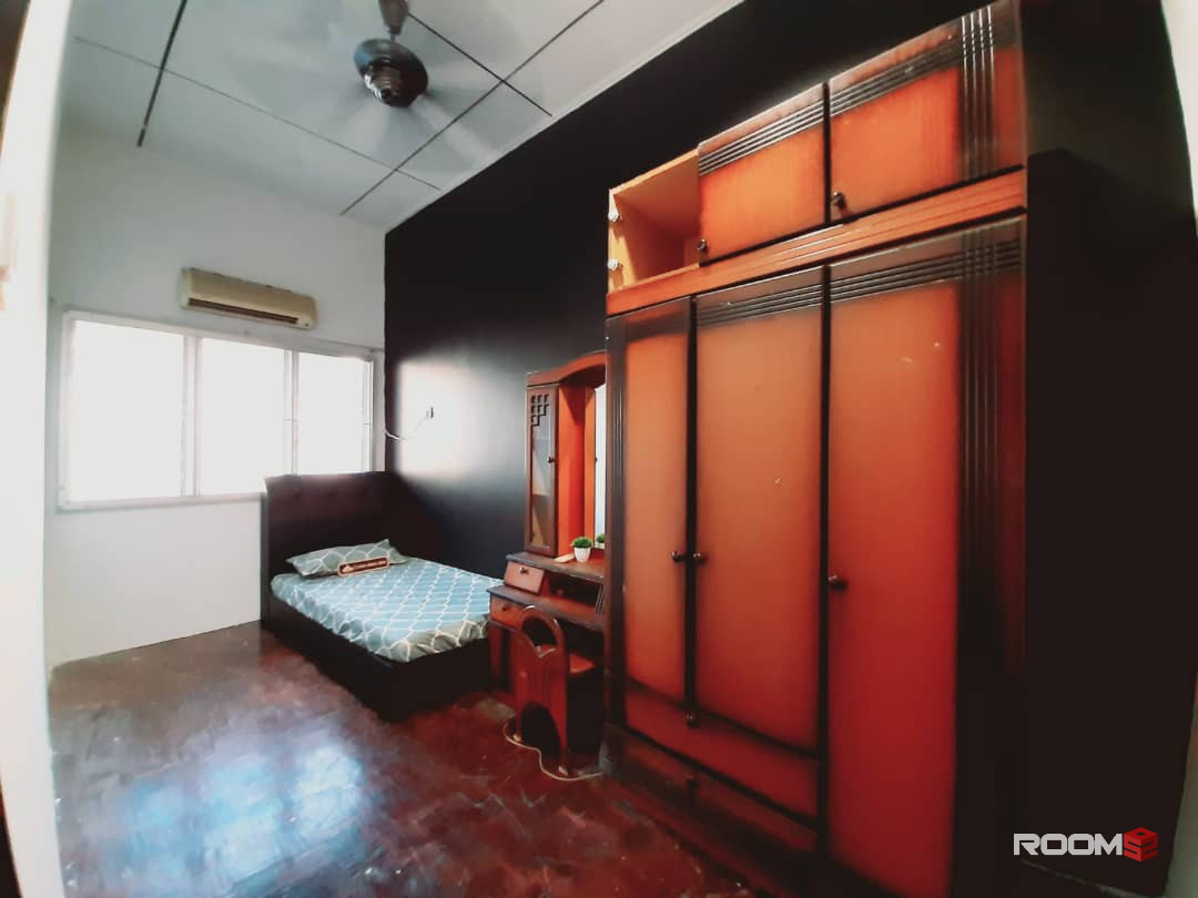 SINGLE ROOM AT SEREMBAN, BILIK SEWA TAMAN UJONG {FREE UTILITY} BLOSSOM, KK SEREMBAN, HOSPITAL (AREA, OFFER, UNIT, LANDMA