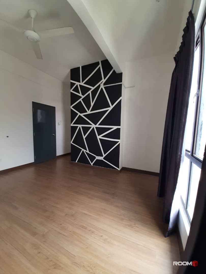 [Bilik Sewa Mampu Milik] , [Bilik Master ] , Seremban ,  [ KTM Tiroi] Bdr Ainsdale , Seremban Gateway , KPJ , NSK , Labu
