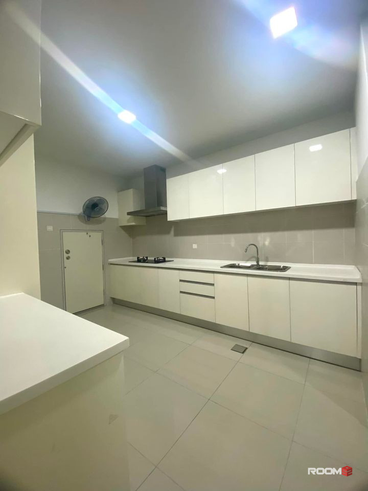 0 DEPOSIT MASTER ROOM AT I RESIDENCE GOLDEN TRIANGLE BESIDE MALL