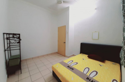 Middle Room at Bandar Mahkota Cheras, Cheras South 🌞 Bilik Sewa Cheras [Attach Toilet  📌] Sunstone Villa, BMC, Sg Long